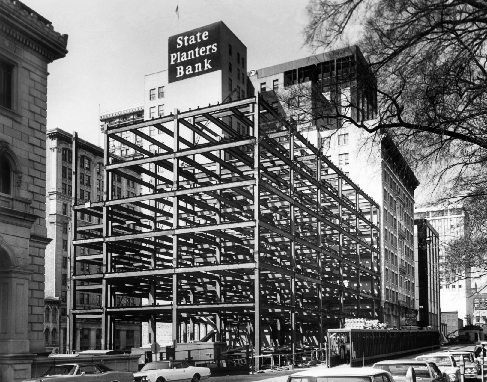 State-Planters Bank of Commerce and Trusts headquarters